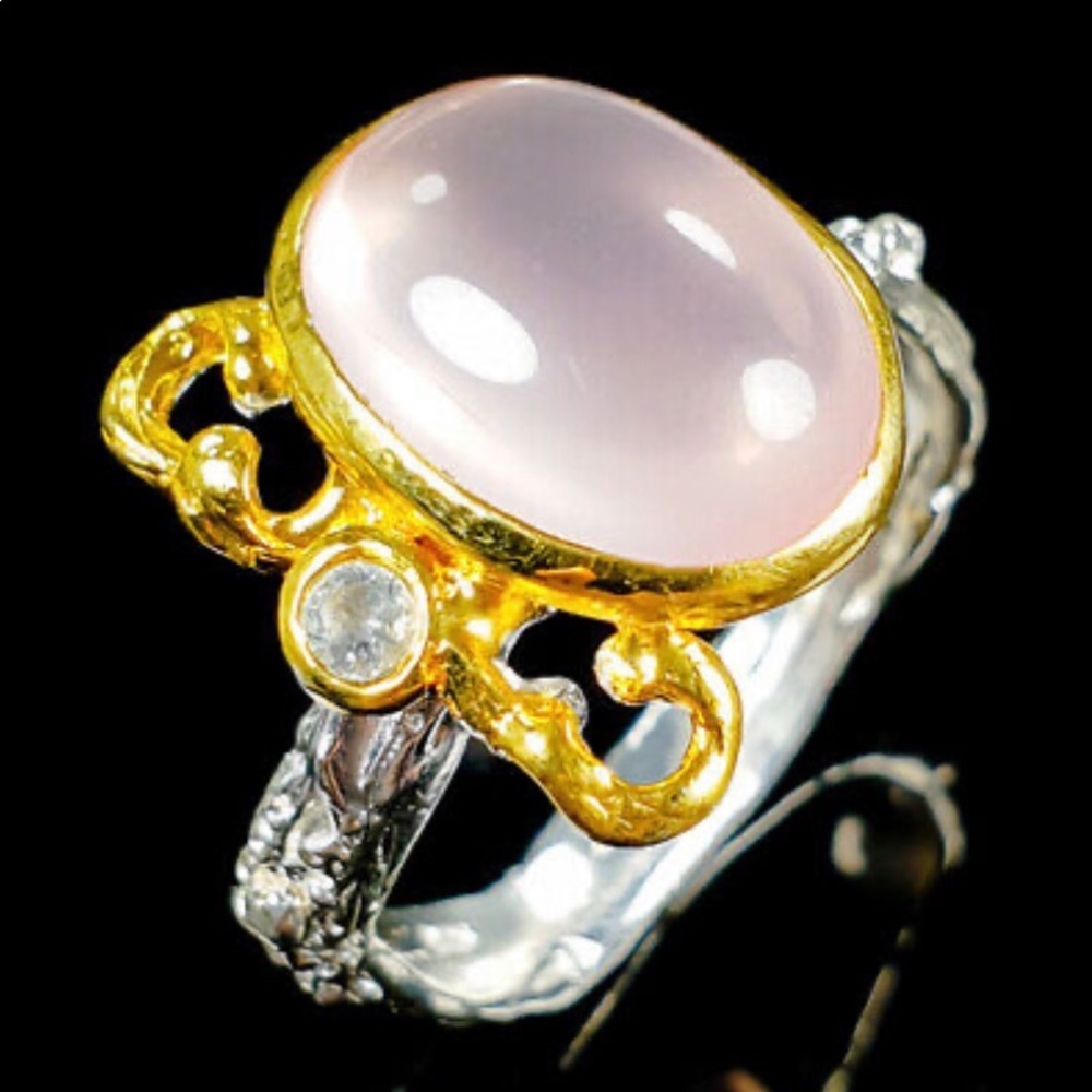 Art Design Rose Quartz Ring